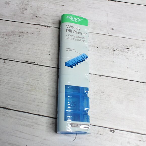 Equate Daily Weekly Pill Organizer Planner Large Capacity Cases Lot Blue Purple - Picture 5 of 7